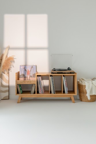 szafk-na-gramofon-i-plyty-winylowe-01-opt.jpg