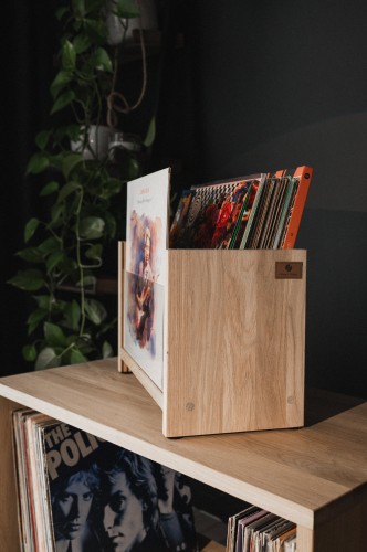 stojak-na-plyty-winylowe-01-r613-opt.jpg
