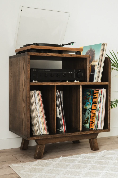 szafka-na-gramofon-i-plyty-winylowe-04.jpg