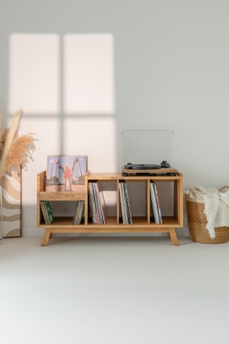 szafk-na-gramofon-i-plyty-winylowe-01.jpg